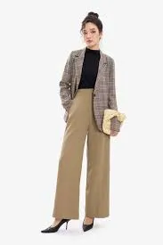 Mua áo blazer nữ công sở ở đâu uy tín và thời trang?